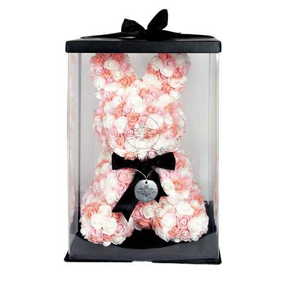 Üç renkli Rabbit Rose